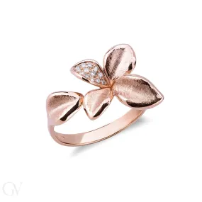 Anello fiore in Oro Rosa 18k con Diamanti.