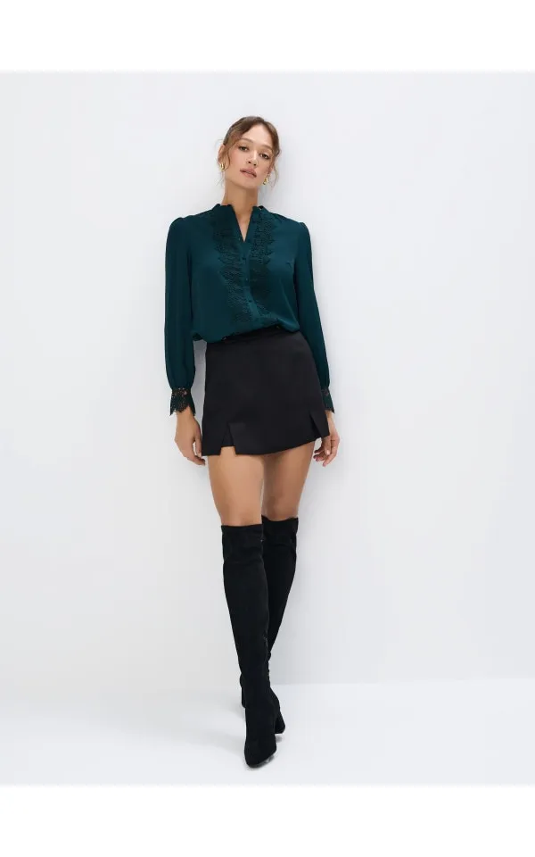 Blusa leggera con pizzo