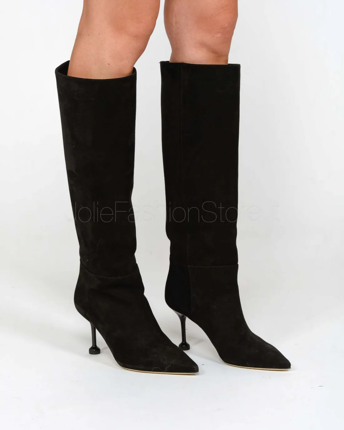 ---------------  ---------------  ---------------  ---------------  --------------Ninalilou Stivale con Tacco in Camoscio Nero--