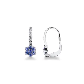 Orecchini fantasia in oro bianco 18k con diamanti e zaffiri blu.