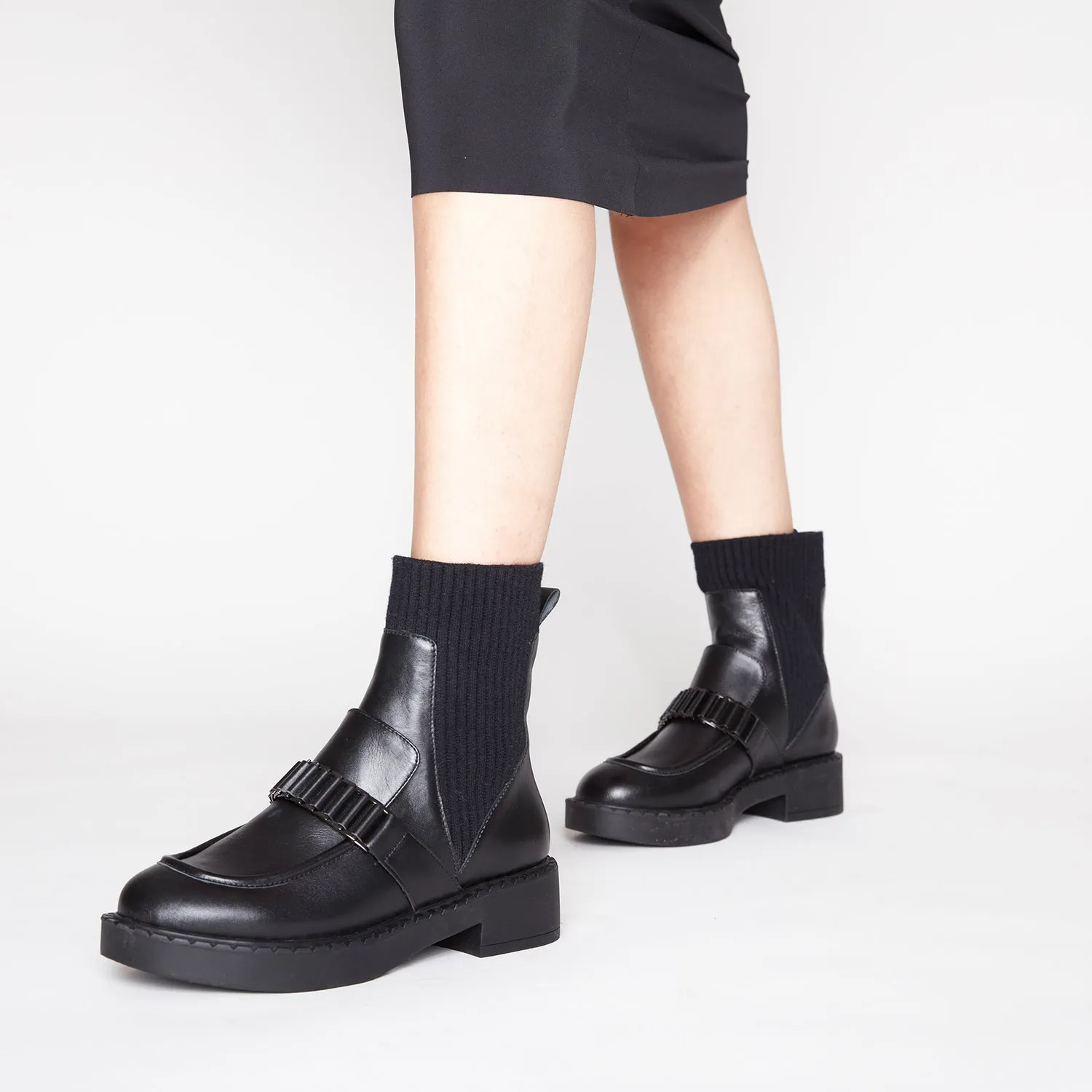     STIVALETTO SESTRIERE CON ACCESSORIO COLORE NERO  