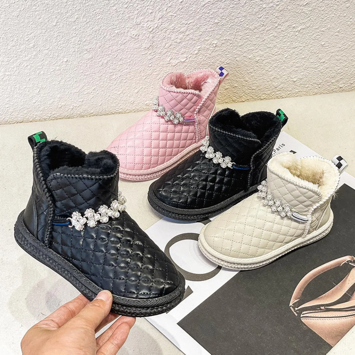 Stivali invernali in pelle sintetica brillante per ragazze in peluche spesso per tenere al caldo scarpe per bambini stivali da n